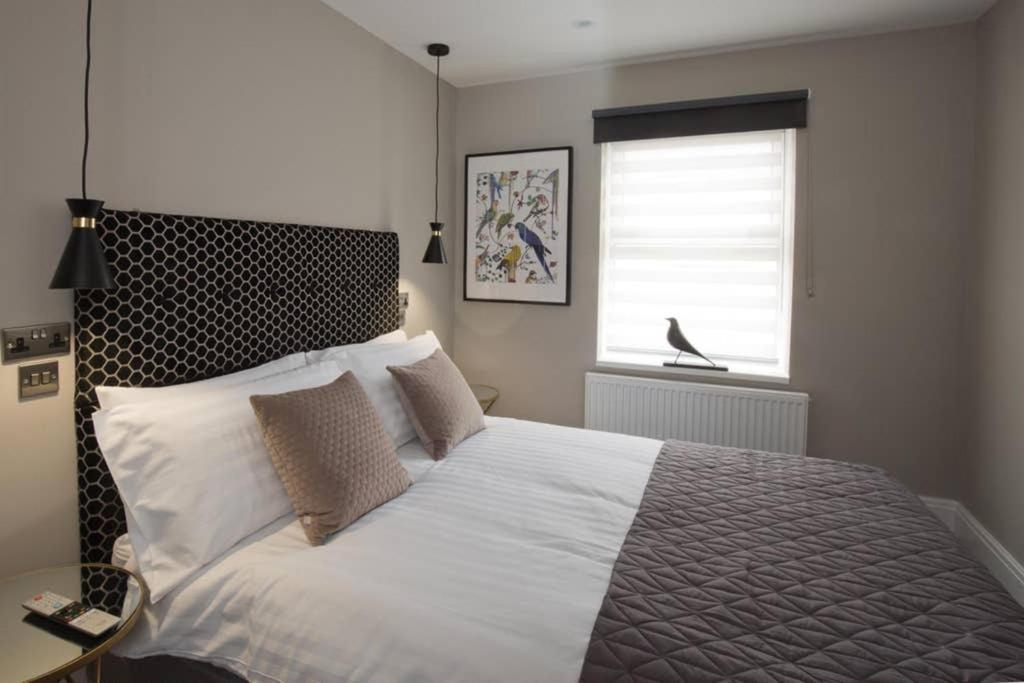 Blackbird Luxury 2 Bed 8 Apartment Blackpool