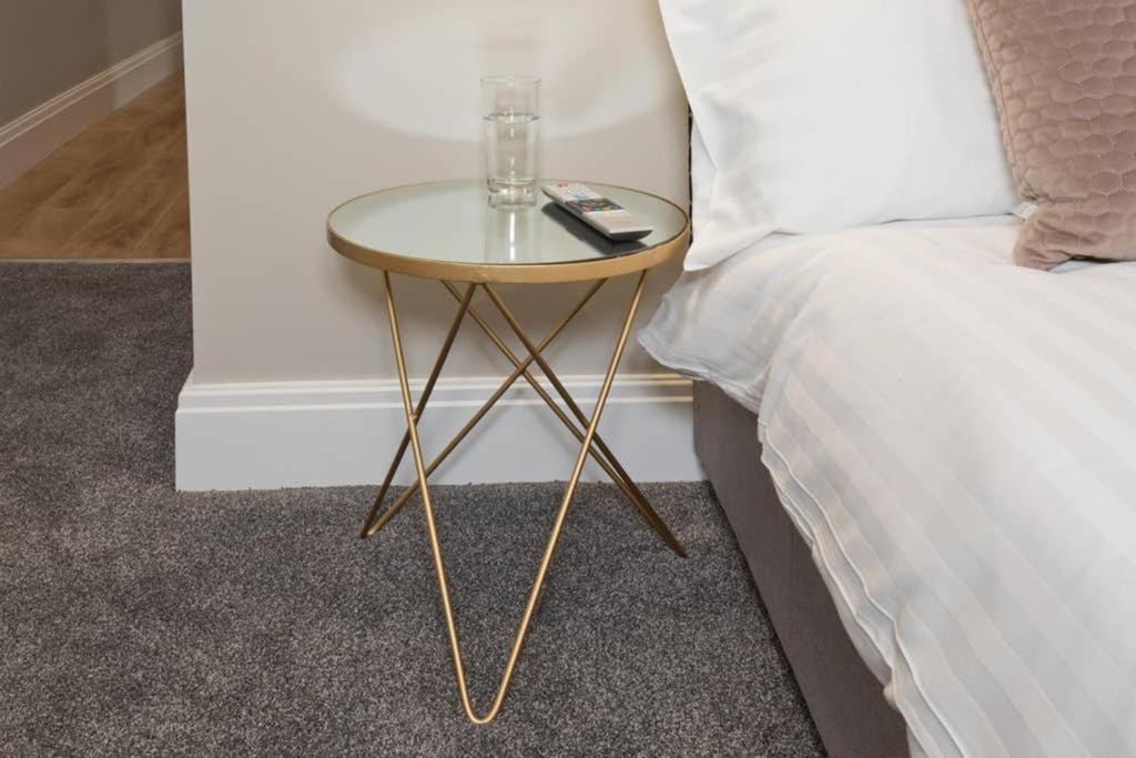 Blackbird Luxury 2 Bed 8 Blackpool